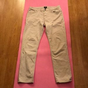 99% new and good looking, long pant